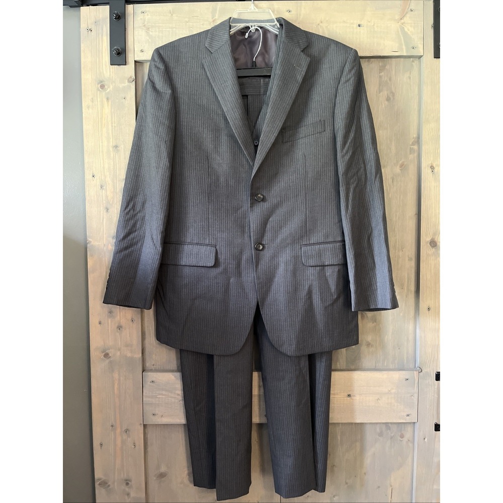 Vintage Three Piece Pinstripe Suit 40R X 33.5W 100% Wool By Jones New York READ